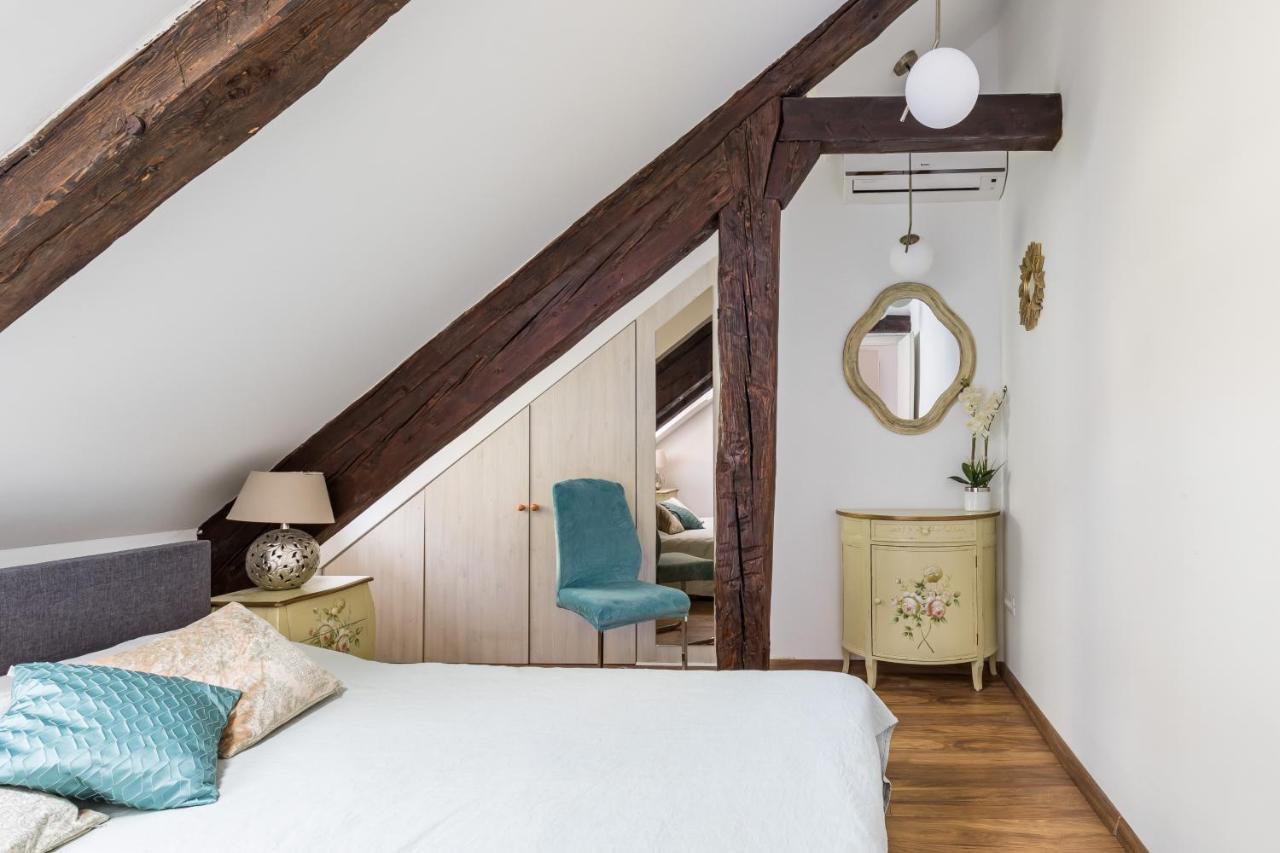 Petrova Attic Lägenhet Split Exteriör bild